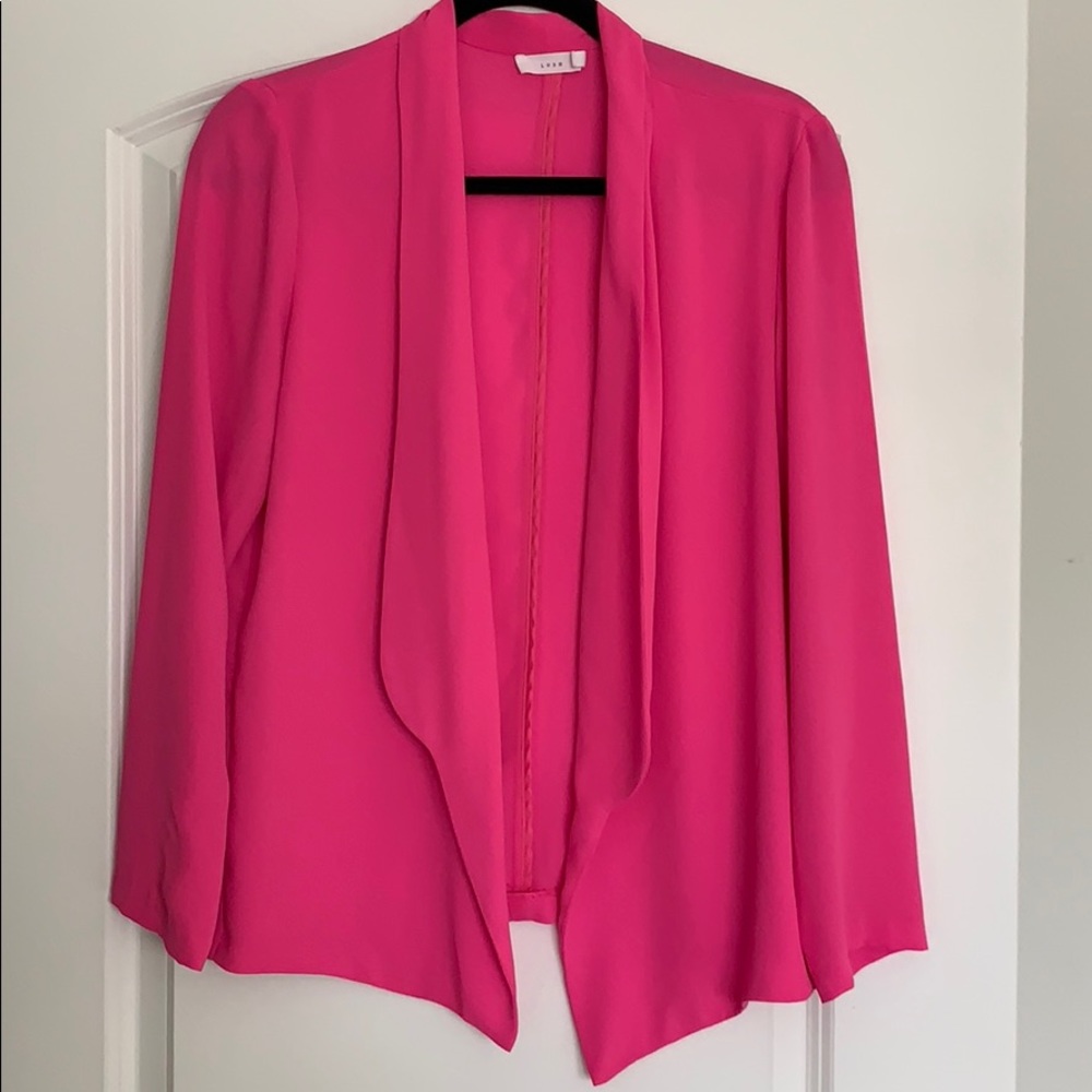 Lightweight lush blazer
